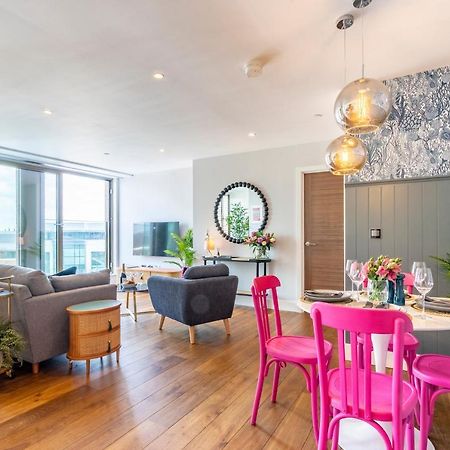 Out Of Office @ Ryedale House Apartment Йорк Екстериор снимка